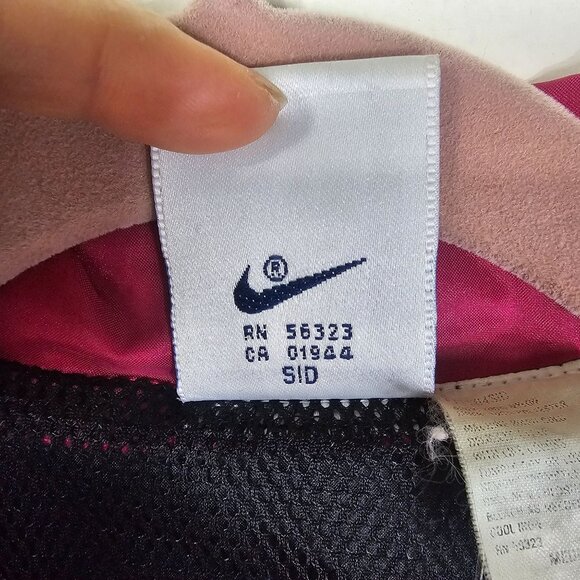 Vintage 90s Nike International Windbreaker Jacket M Pink & Black Retro Casual - Picture 11 of 12